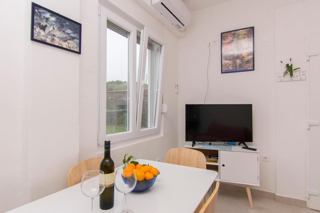 Apartment Alenka Μούρτερ Εξωτερικό φωτογραφία